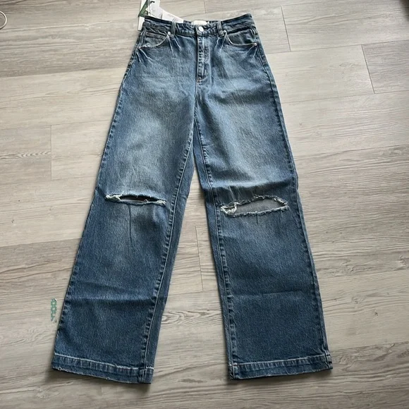 A Brand 94 High Wide Jeans